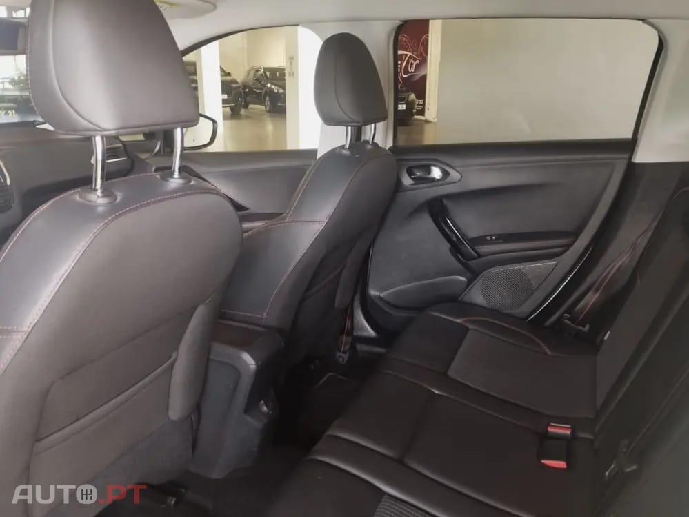 Peugeot 2008 1.2 PureTech GT Line