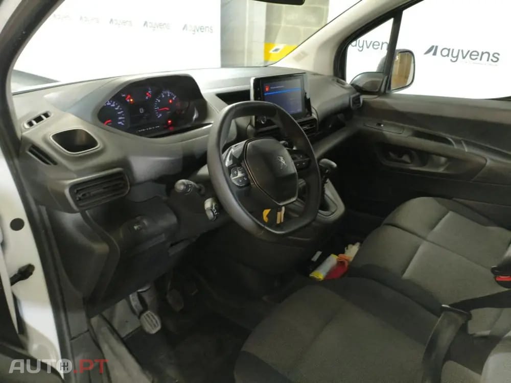 Peugeot Partner 1.5 BlueHDi Premium Standard