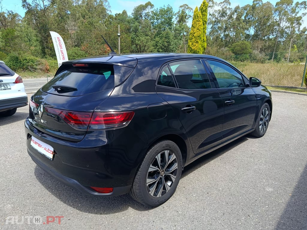 Renault Mégane 1.5 Blue dCi Limited C/PM+Pneu