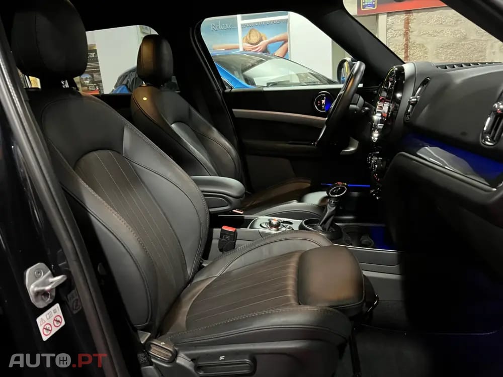 MINI Countryman Cooper SE ALL4 Mini Yours Auto