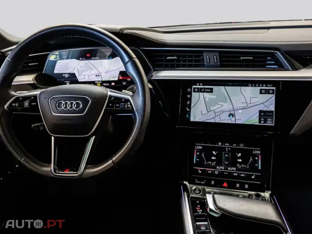 Audi E-Tron I.V.A DEDUTIVEL 55 S LINE