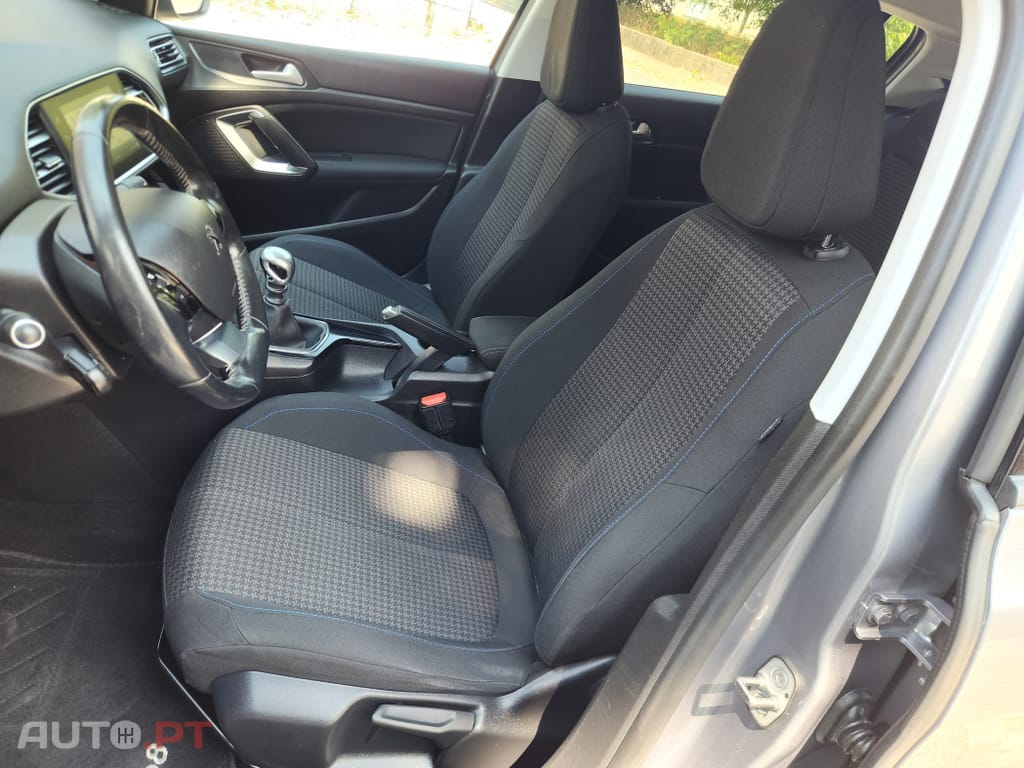 Peugeot 308 1.5 BlueHDi Style