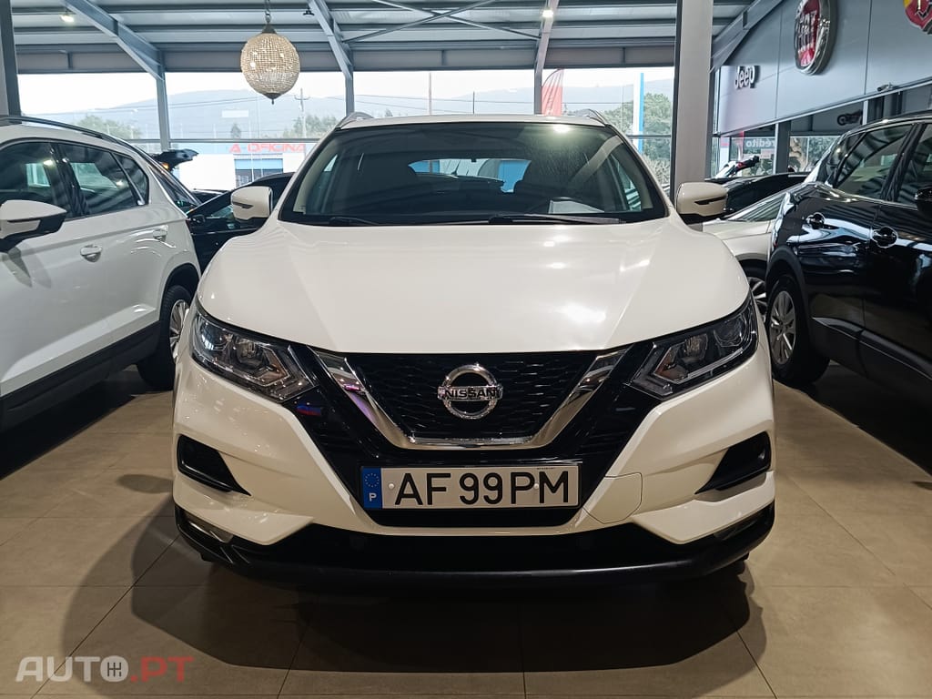 Nissan Qashqai 1.5 dCi N-Connecta