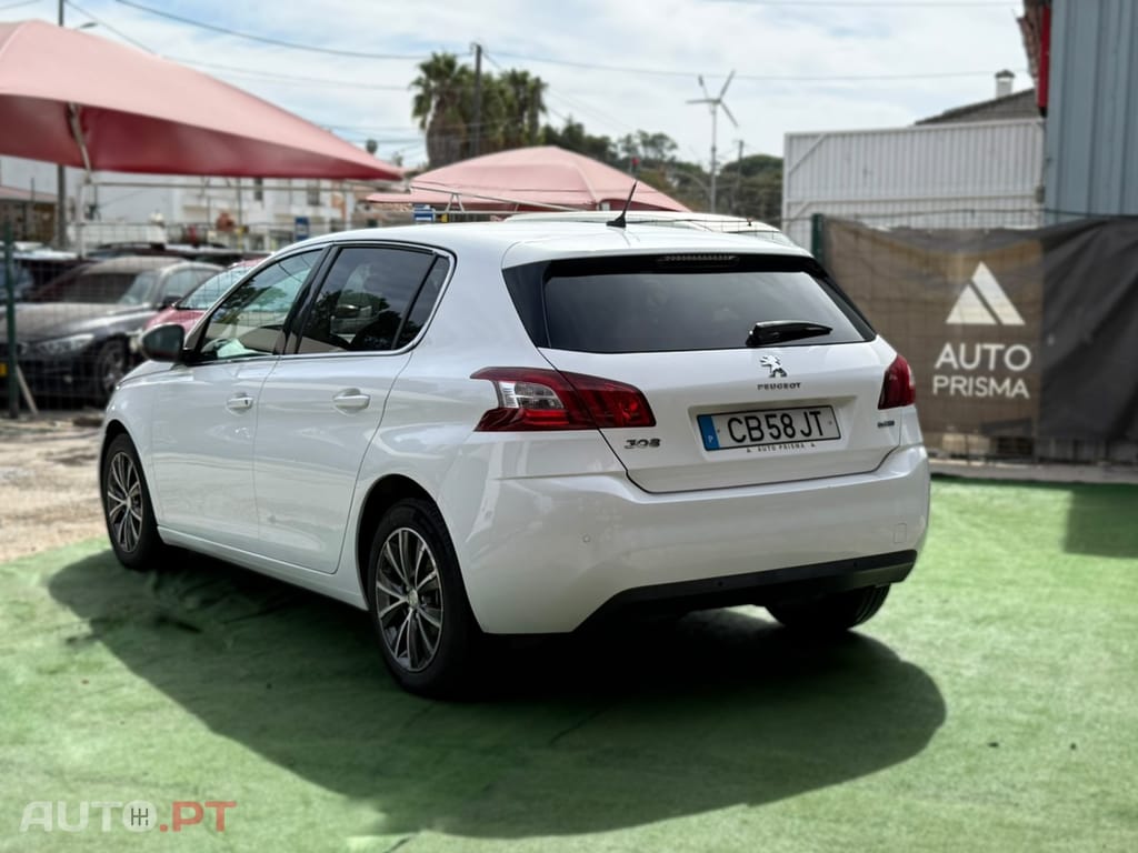 Peugeot 308 1.6 BlueHDi Allure J17