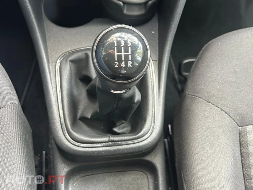 Volkswagen Polo 1.0 Confortline