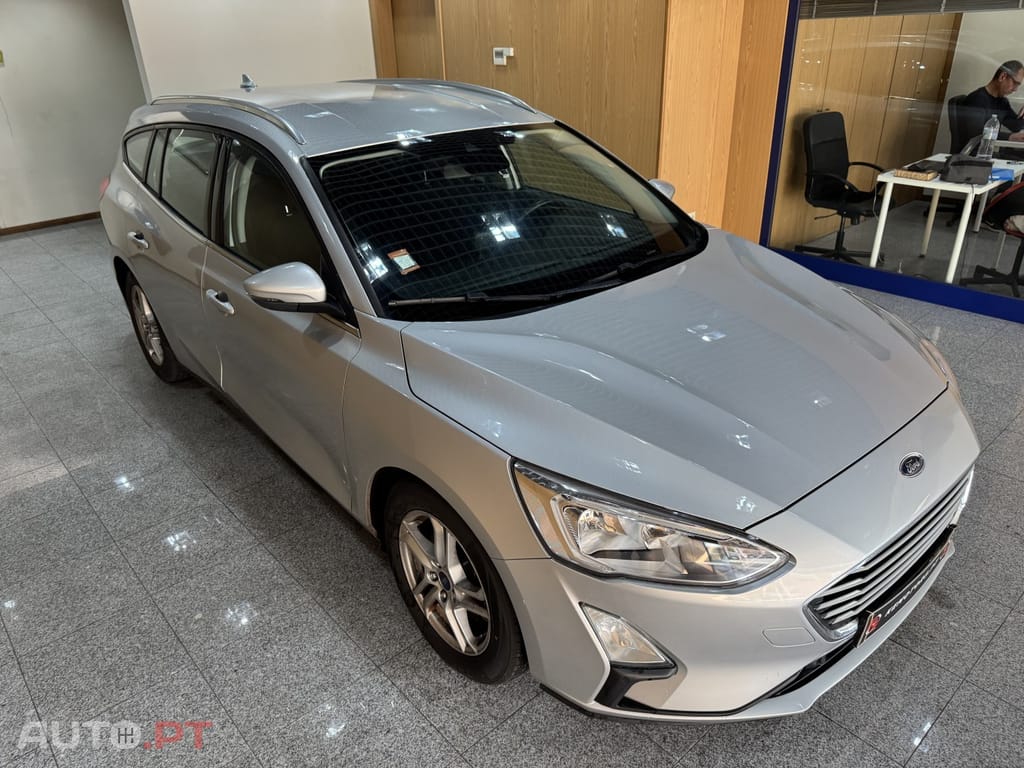 Ford Focus SW 1.5 TDCi EcoBlue ST-Line