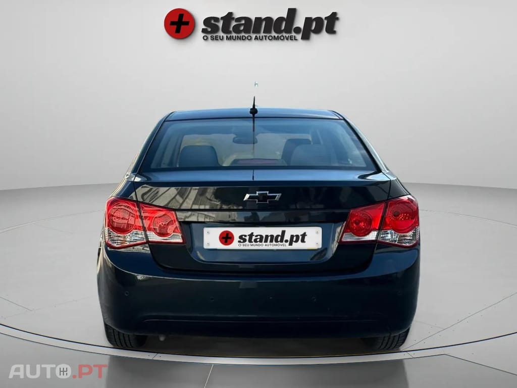 Chevrolet Cruze 1.6 LS