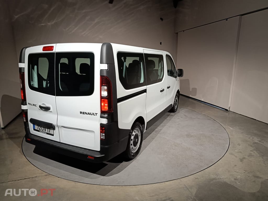 Renault Trafic 1.6 dCi Combi (9 Lug )