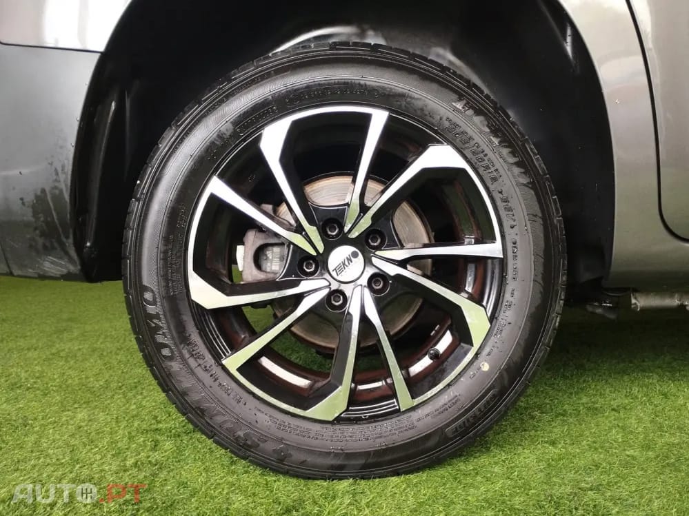 Peugeot Partner 1.5 Blue-HDI Premiun 3Lug