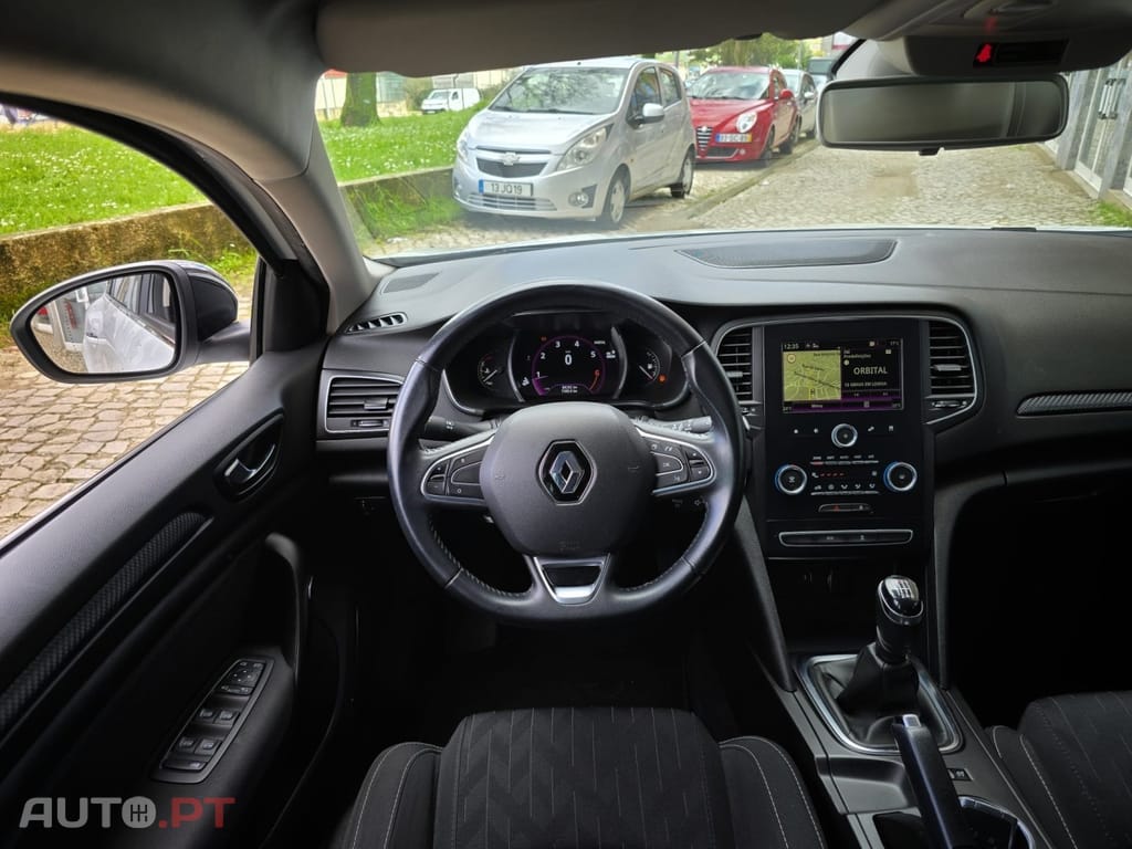 Renault Mégane Sport Tourer 1.3 TCe Limited