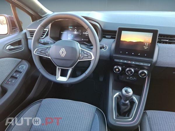 Renault Clio TCe 100 Bi-Fuel Techno