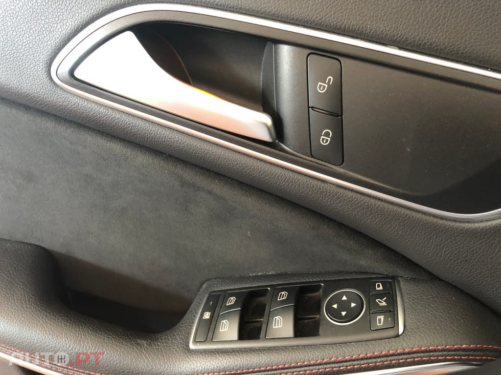 Mercedes-Benz CLA 180 D SHOOTING BRAKE AMG