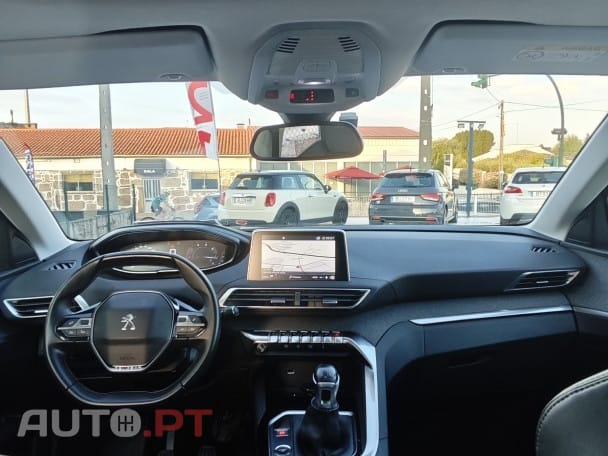 Peugeot 3008 1.6 BlueHDi Allure