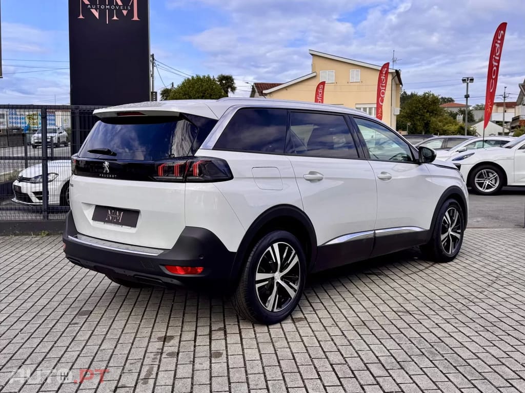 Peugeot 5008 1.5 BlueHDi Allure EAT8