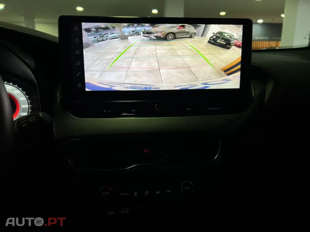 Nissan Juke 1.0 DIG-T N-Connecta NAV. DCT