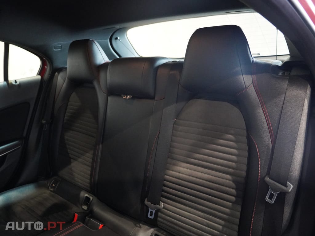 Mercedes-Benz A 180 d AMG Line Aut.