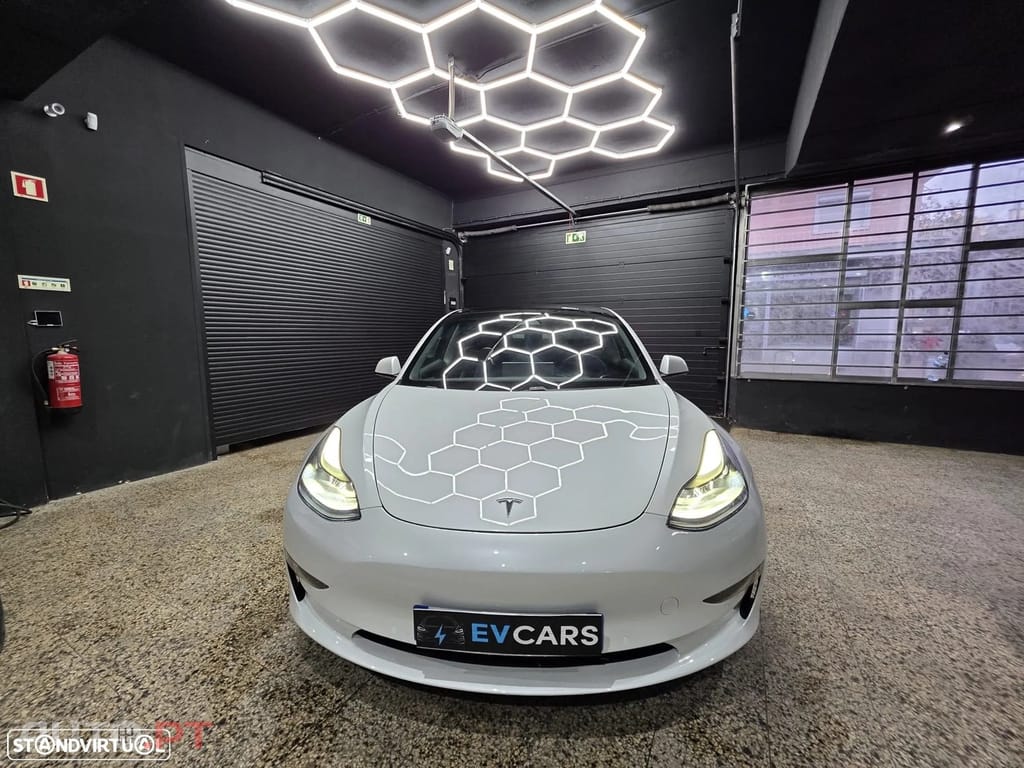 Tesla Model 3 Long Range AWD Dual Motor