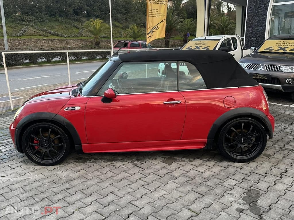 MINI Cabrio John Cooper Works