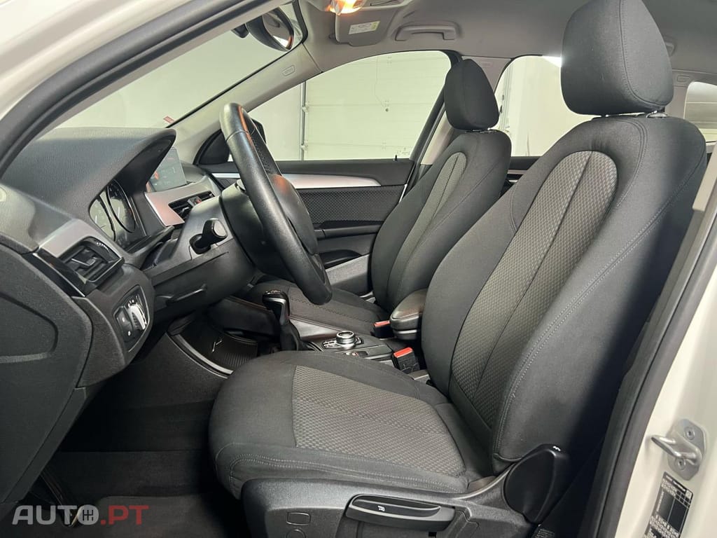 BMW X1 xDrive25e