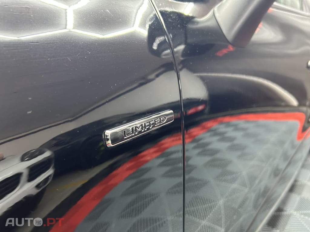 Renault Clio 0.9 TCe Limited Edition