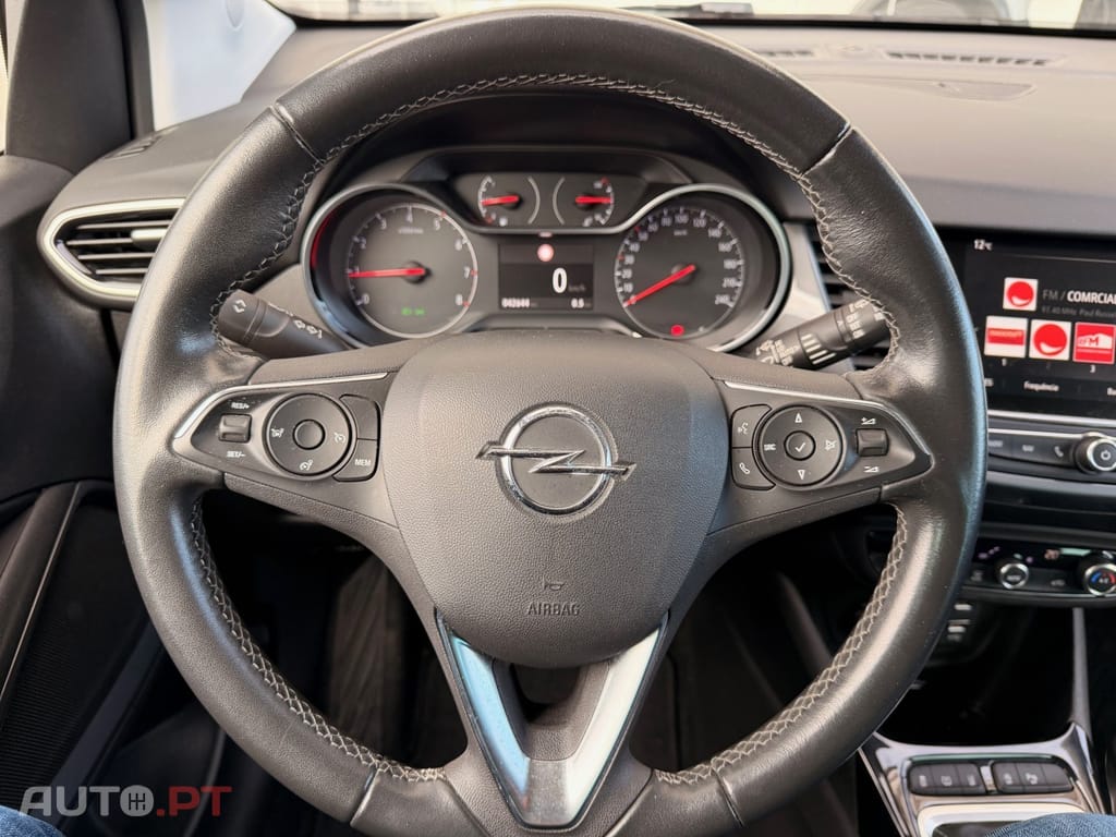 Opel Crossland 1.2 T Elegance