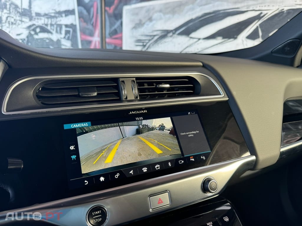 Jaguar I-Pace EV400 AWD SE