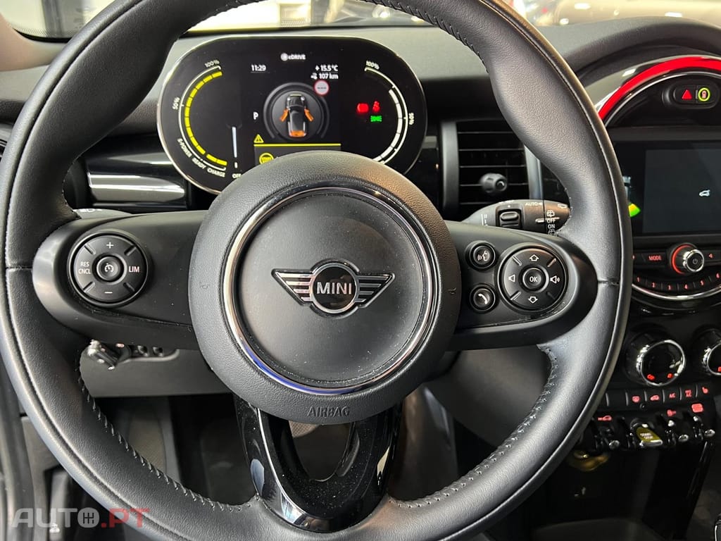 MINI Cooper SE