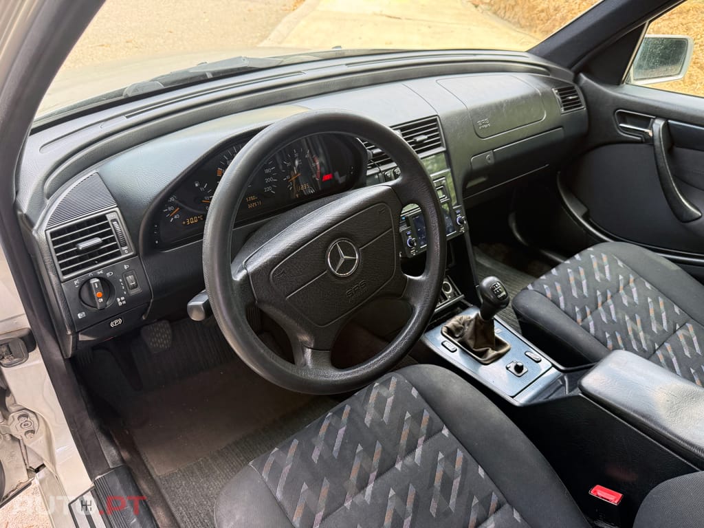 Mercedes-Benz C 220 CDI ESPRIT