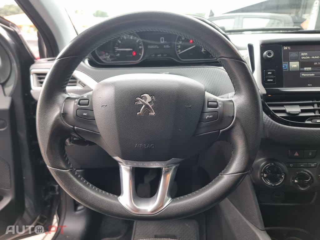 Peugeot 208 1.2 PureTech Style