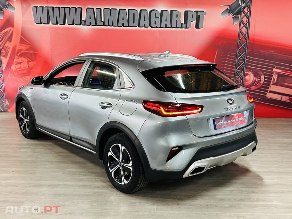 Kia Xceed 1.6 GDi PHEV Drive