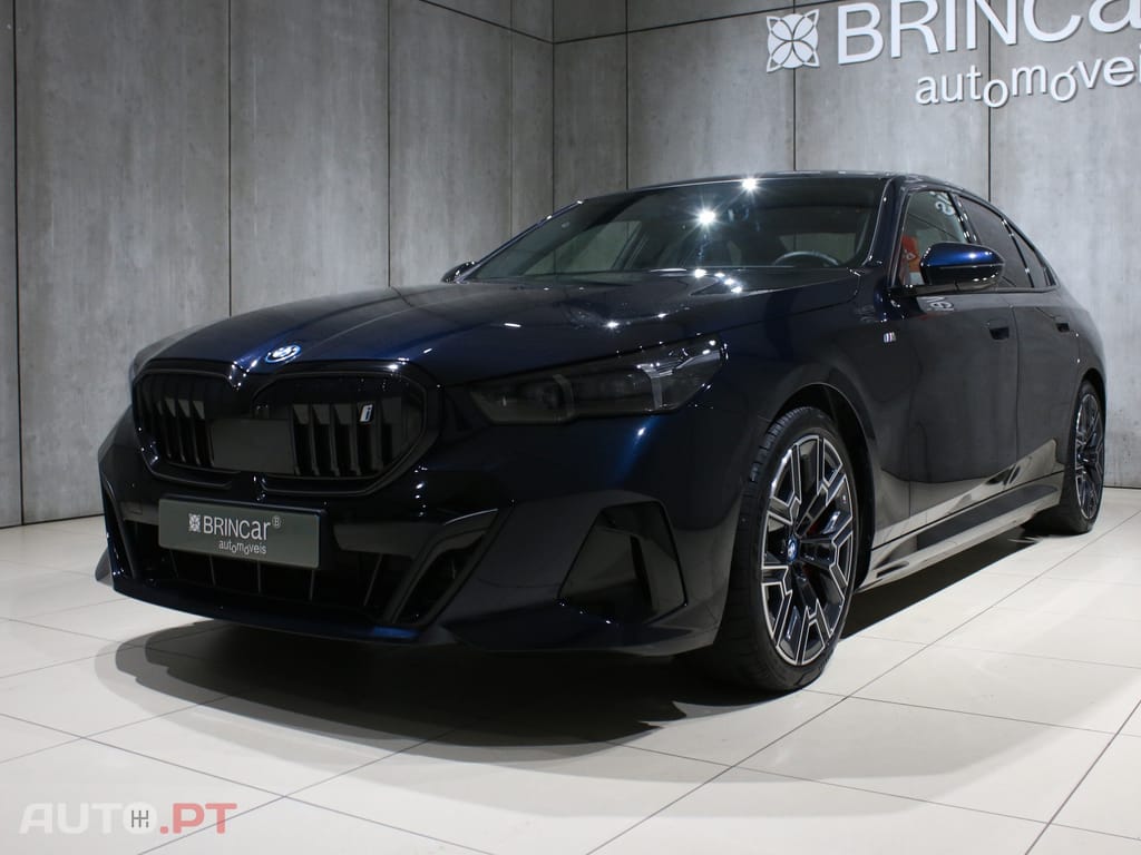 BMW i5 eDrive40 Pack Desportivo M Pro