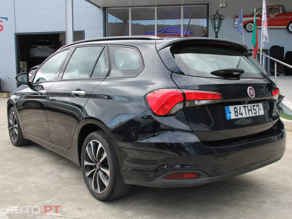 Fiat Tipo 1.3 M-Jet Easy