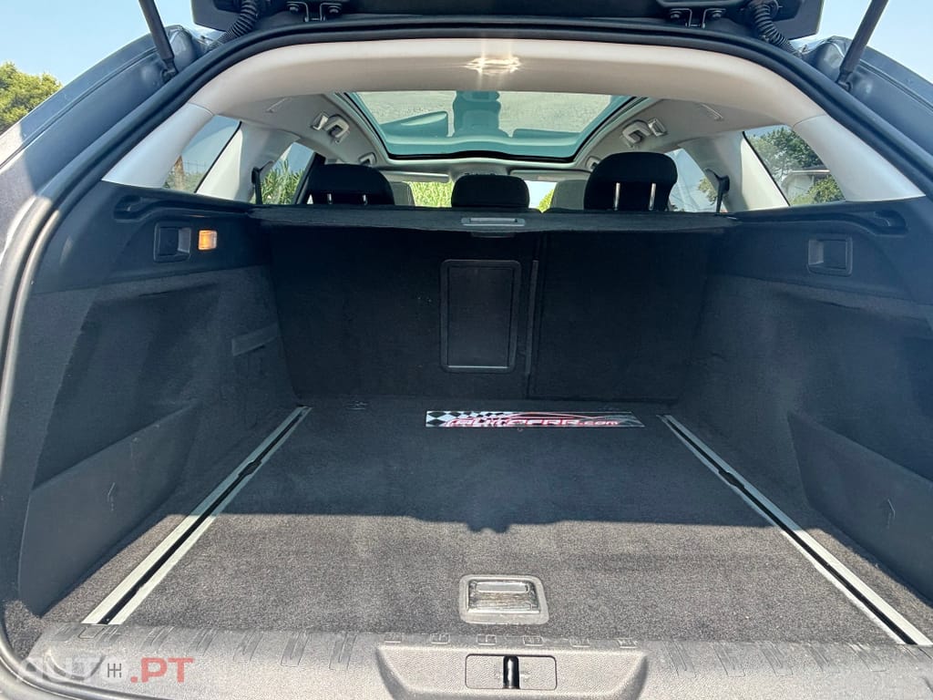 Peugeot 308 1.6 BlueHDi Allure J17