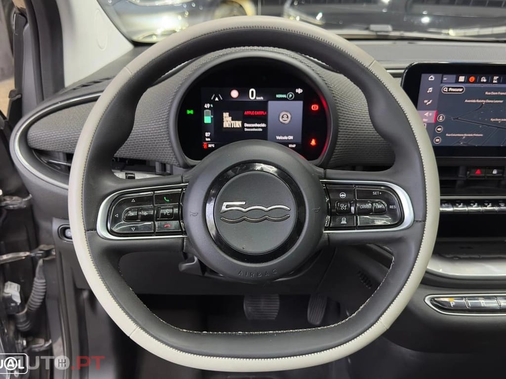 Fiat 500e La Prima
