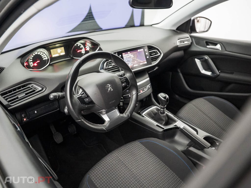 Peugeot 308 1.2 PureTech Style