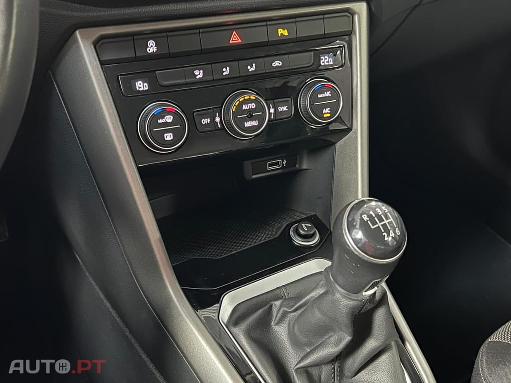 Volkswagen T-Roc 1.6 TDI 115cv Style