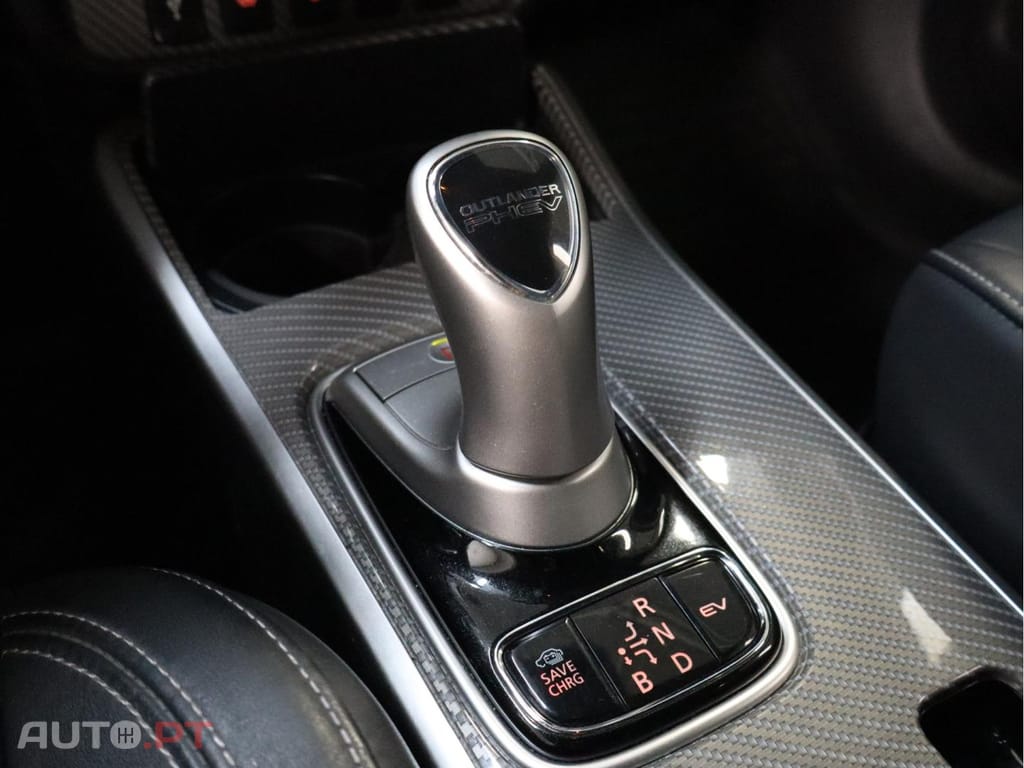 Mitsubishi Outlander 2.4 Mivec PHEV Instyle