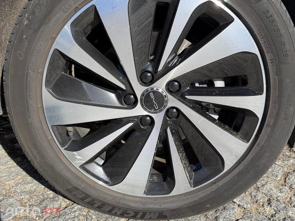BYD Seal U DM-i Boost | 2025 | Híbrido Plug-in