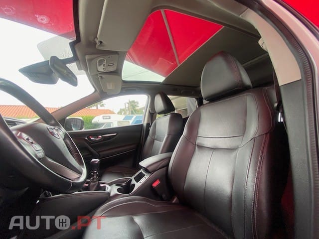 Nissan Qashqai 1.5 dCi Tekna