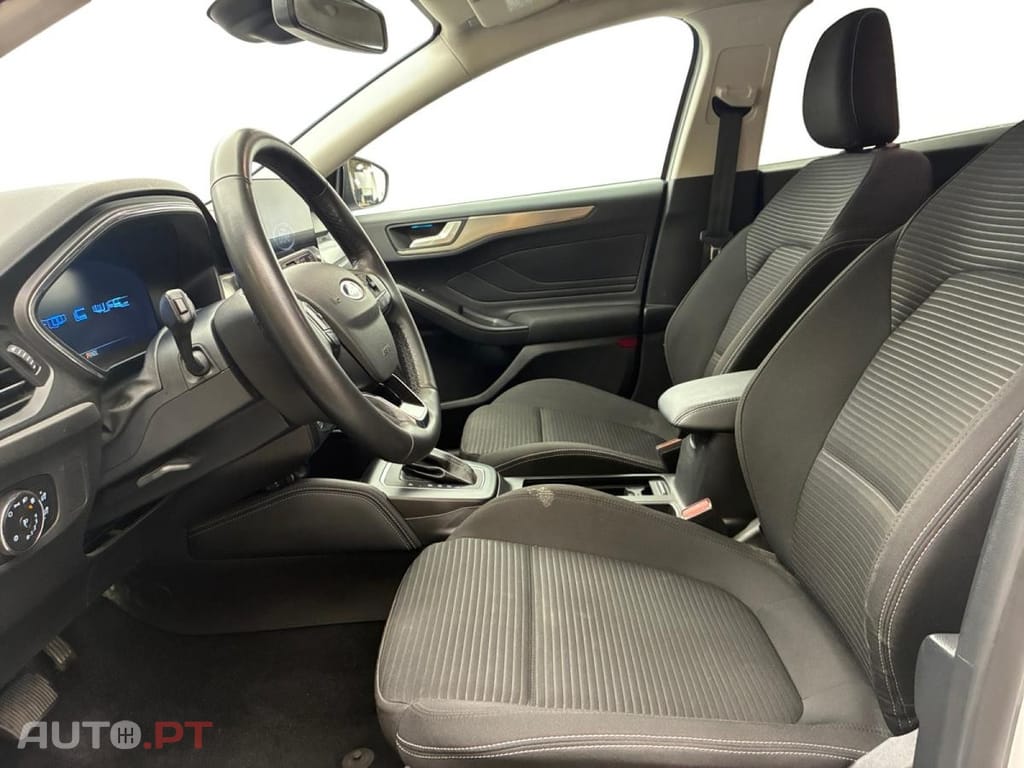 Ford Focus SW 1.0 Flexfuel mHEV Powershift Titanium X