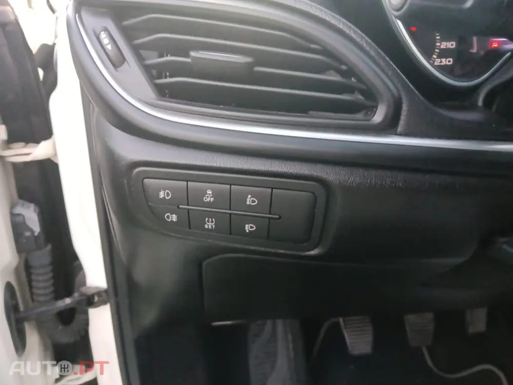 Fiat Tipo 1.3 M-Jet Lounge