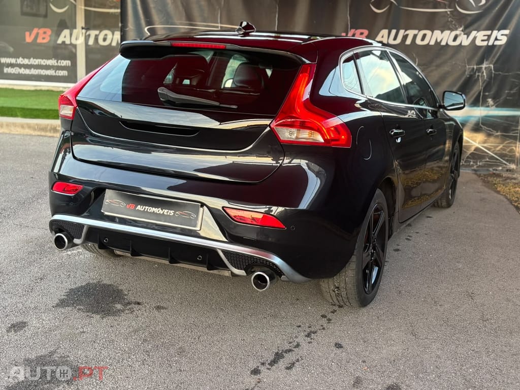 Volvo V40 1.6 D2 R-Design