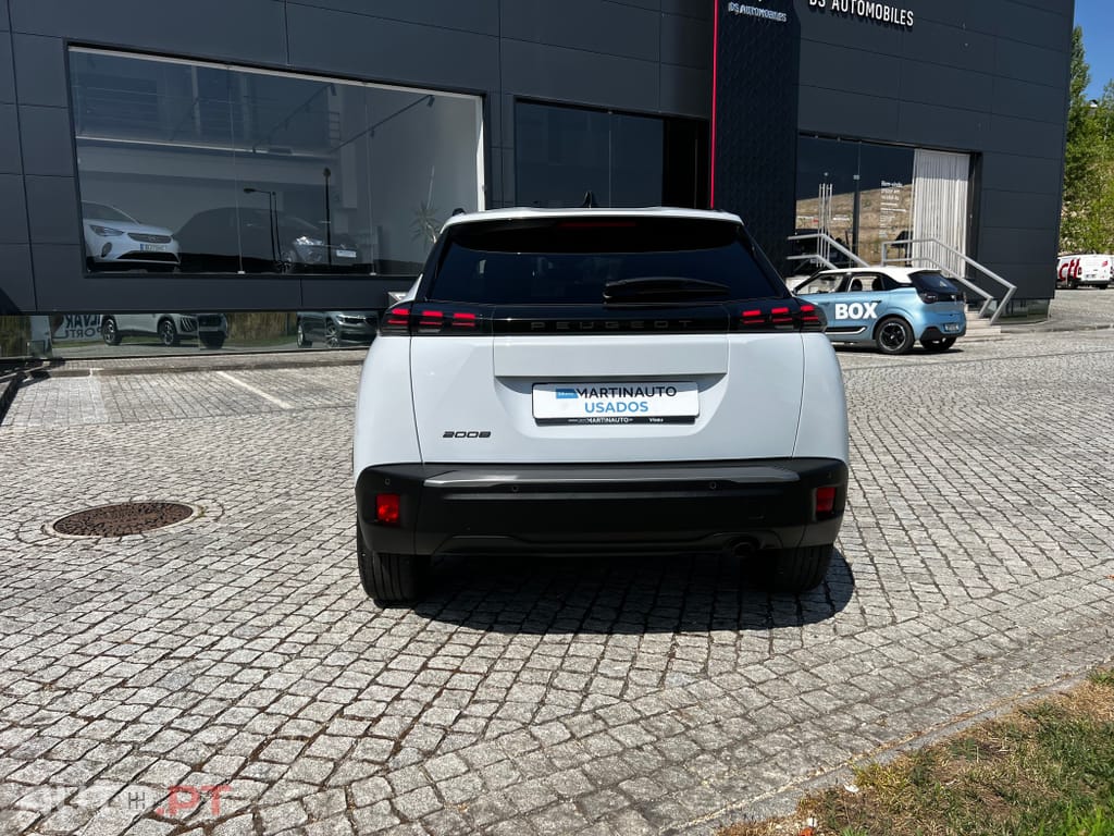 Peugeot 2008 1.2 PureTech Allure