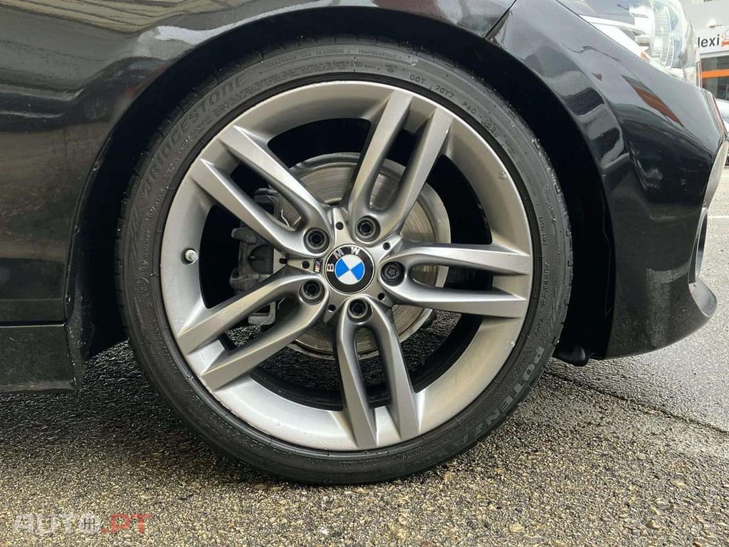 BMW 116 d Pack Desportivo M