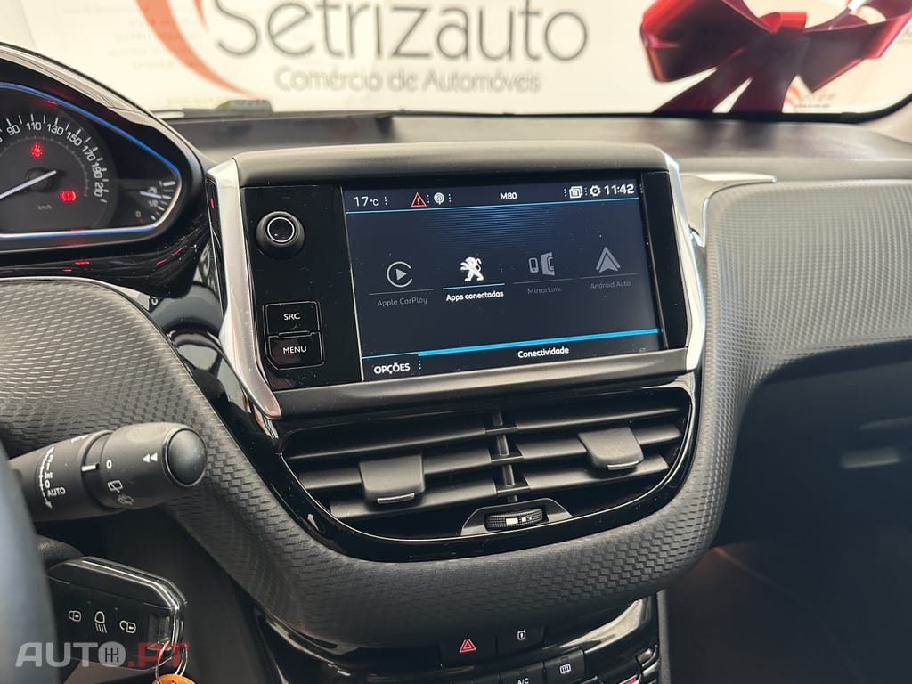 Peugeot 2008 1.2 PureTech Allure