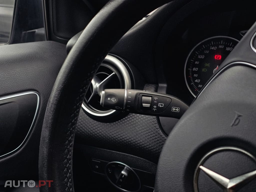 Mercedes-Benz A 160 d Urban