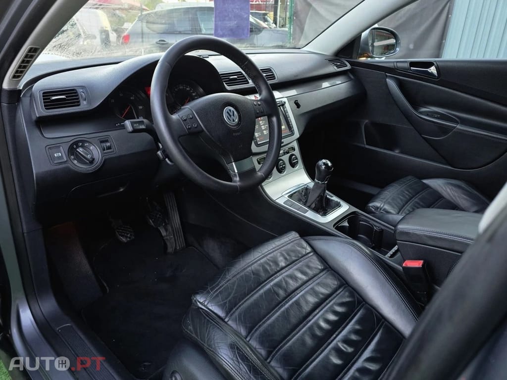 Volkswagen Passat Variant 2.0 TDI CONFORTLINE