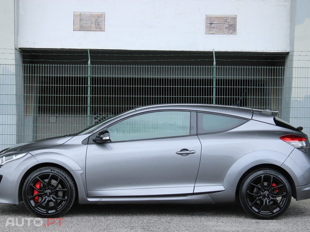 Renault Mégane Coupe RS 265 TCe