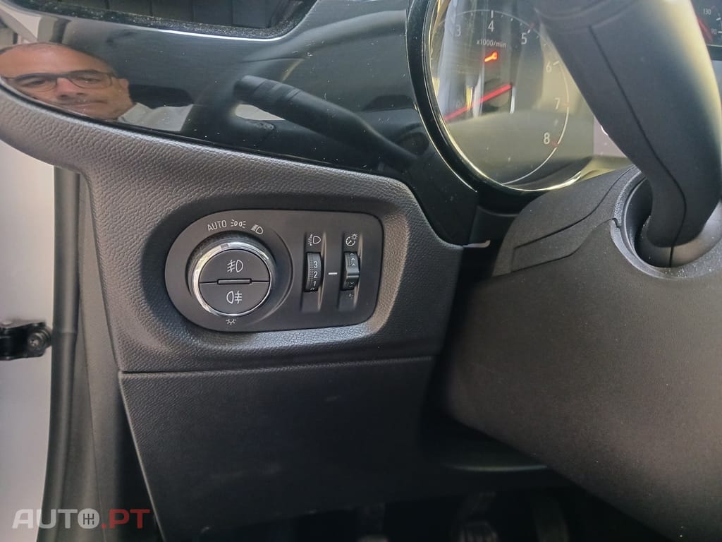 Opel Corsa 1.2 T Elegance