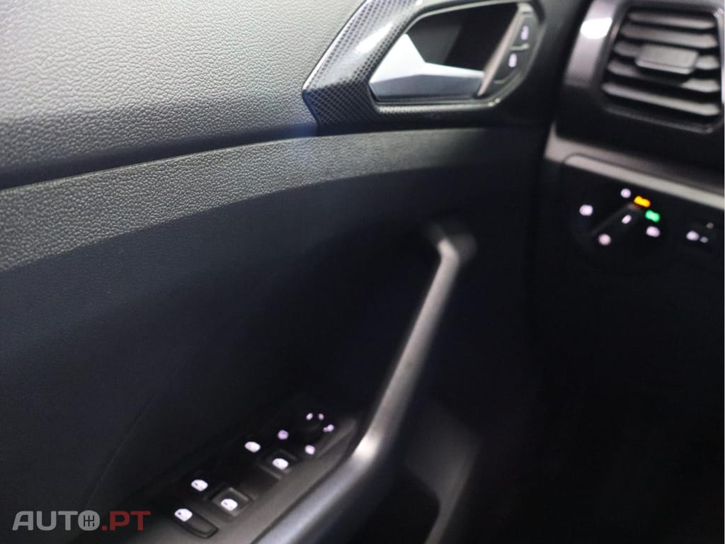 Volkswagen T-Cross 1.0 TSI DSG Style